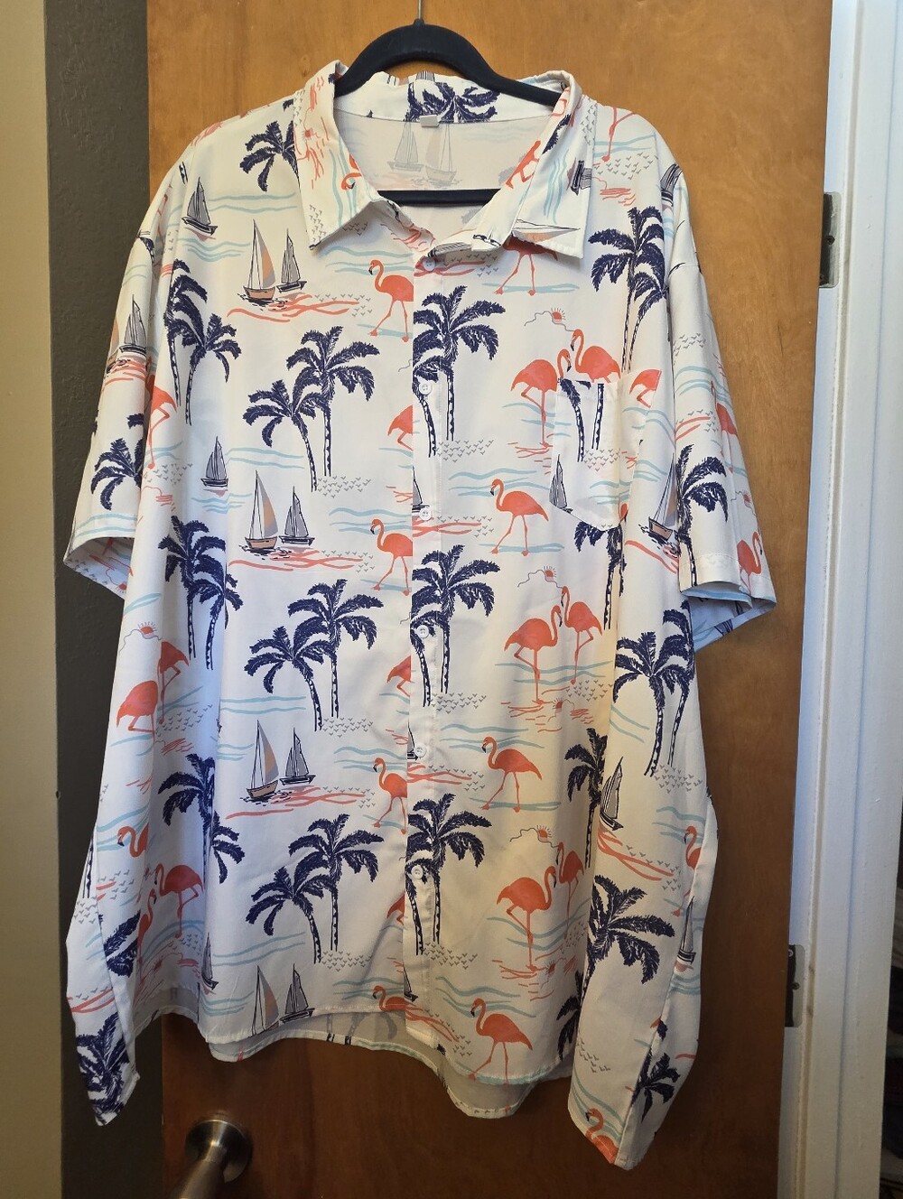 Men's Tropical Palm Tree And  Flamingo Print Short-Sleeve Button-up